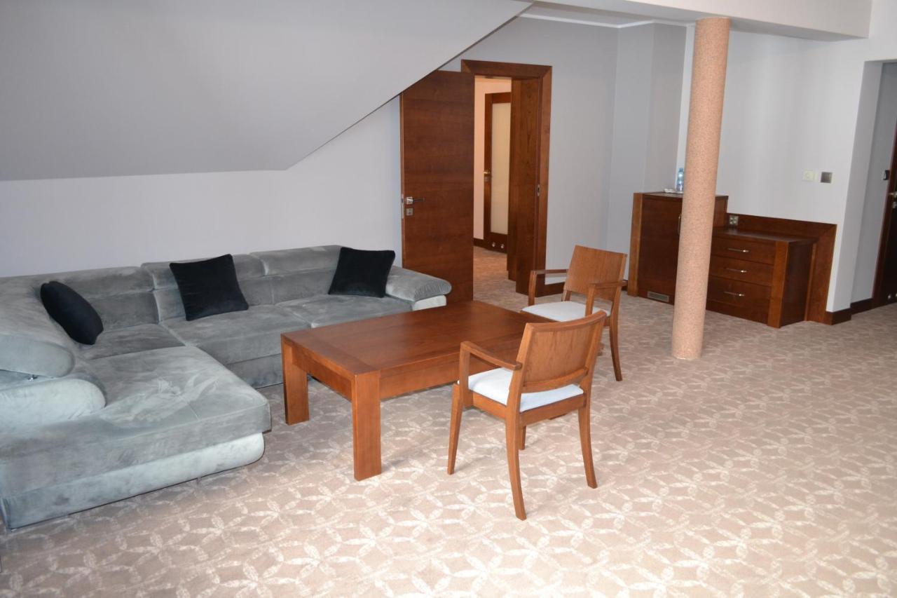 Hotel LOKIS Burg Niedzica Exterior foto